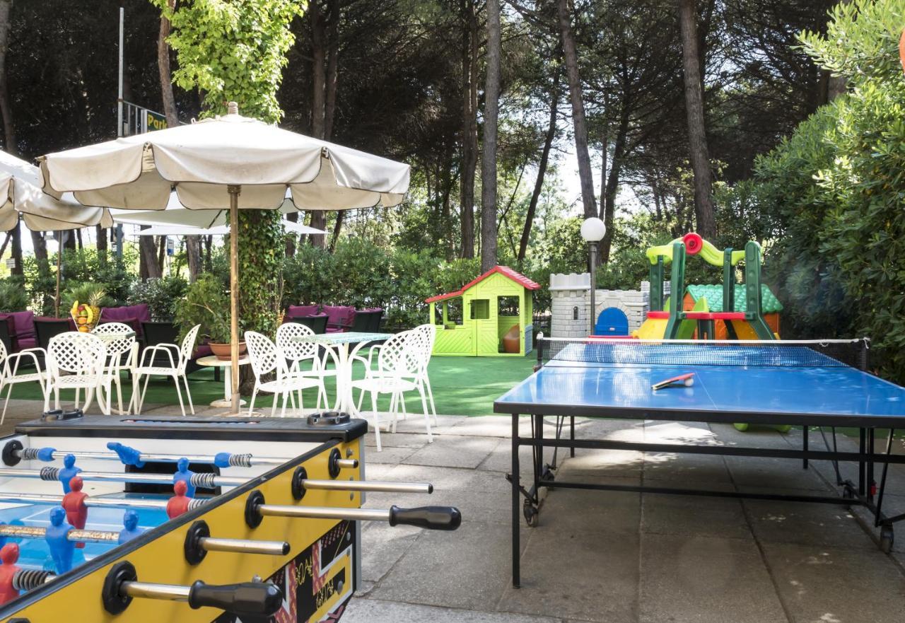 קרביה Park Hotel Pineta מראה חיצוני תמונה